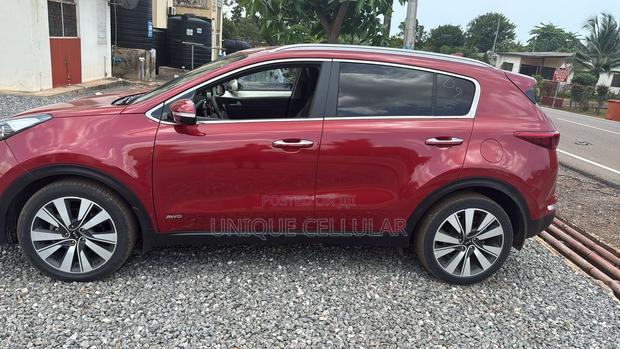 Kia Sportage 2017 Red photo 3