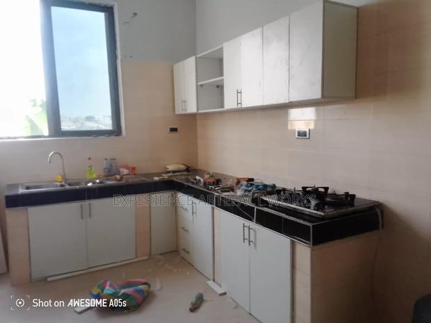 3 Drawers Inclusive Kitchen Cabinets photo 2