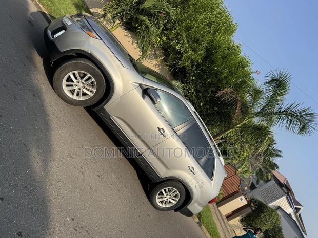 Kia Sorento LX 4dr SUV (2.4L 4cyl 6A) 2014 Silver