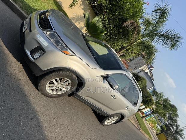 Kia Sorento LX 4dr SUV (2.4L 4cyl 6A) 2014 Silver