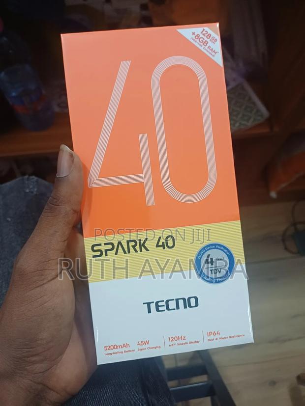 New Tecno Spark 40 128 GB Black