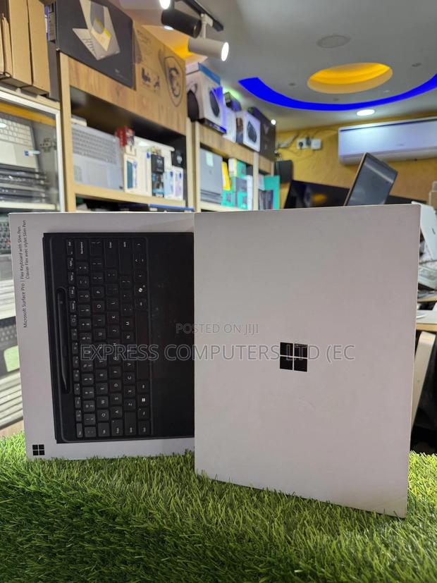 New Laptop Microsoft Surface Pro 11th Edition, a Copilot+ PC 16GB 256GB photo 5
