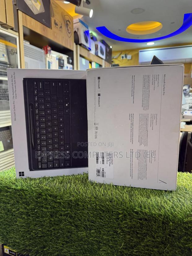 New Laptop Microsoft Surface Pro 11th Edition, a Copilot+ PC 16GB 256GB photo 9