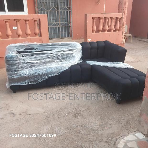 Newly Arrived High Quality Sectional Black L Shape Couch · Photo 4