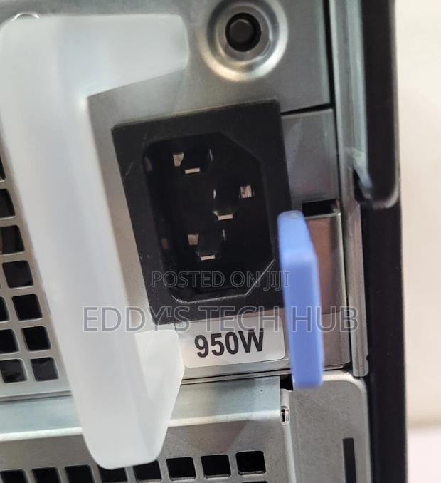Desktop Computer Dell Precision 5820 16GB Intel Xeon SSD 256GB photo 3
