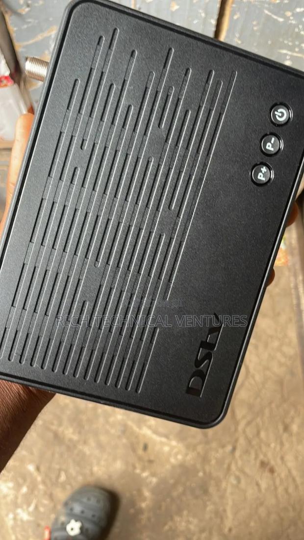 DSTV Nigeria Decoder+Bundled Packages photo 2