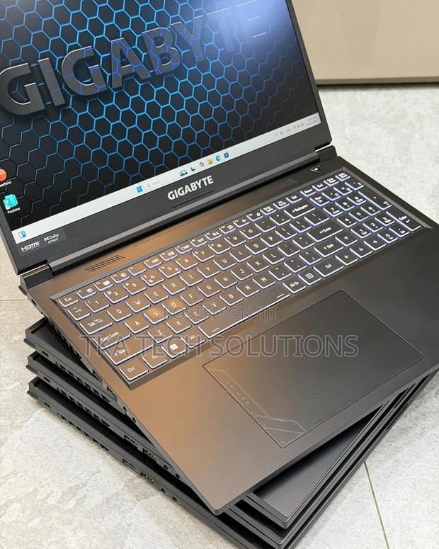Laptop Gigabyte 32GB Intel Core i7 SSD 1T photo 4