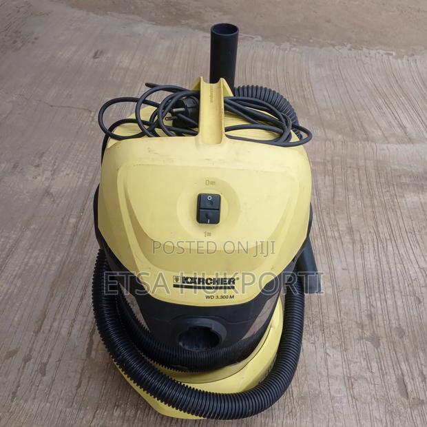 Used 20l Karcher Wd 3.300m Vacuum Cleaner From Germany. Very Powerful