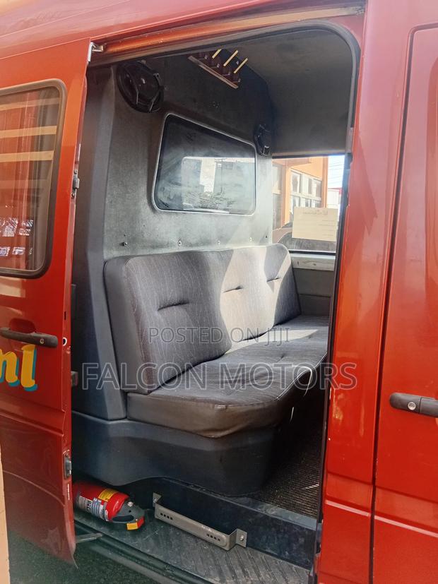 Mercedes-Benz Sprinter 2012 White photo 5