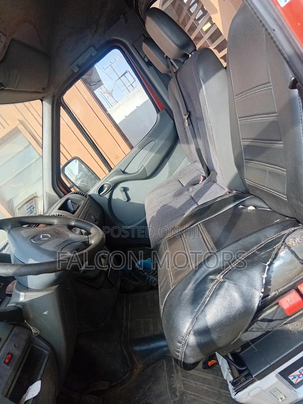 Mercedes-Benz Sprinter 2012 White photo 11