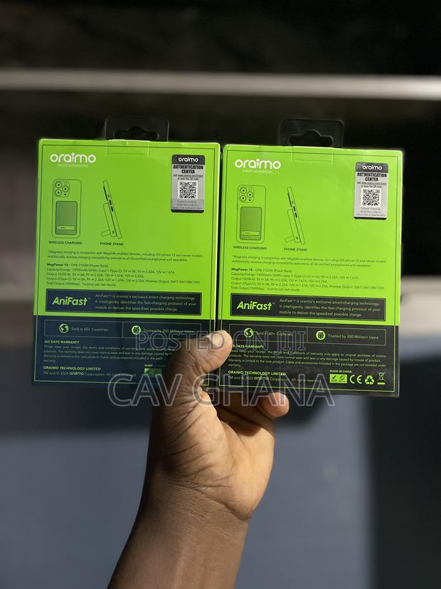 Oraimo Wireless Power Bank - Magsafe 10, 000 Capacity photo 3
