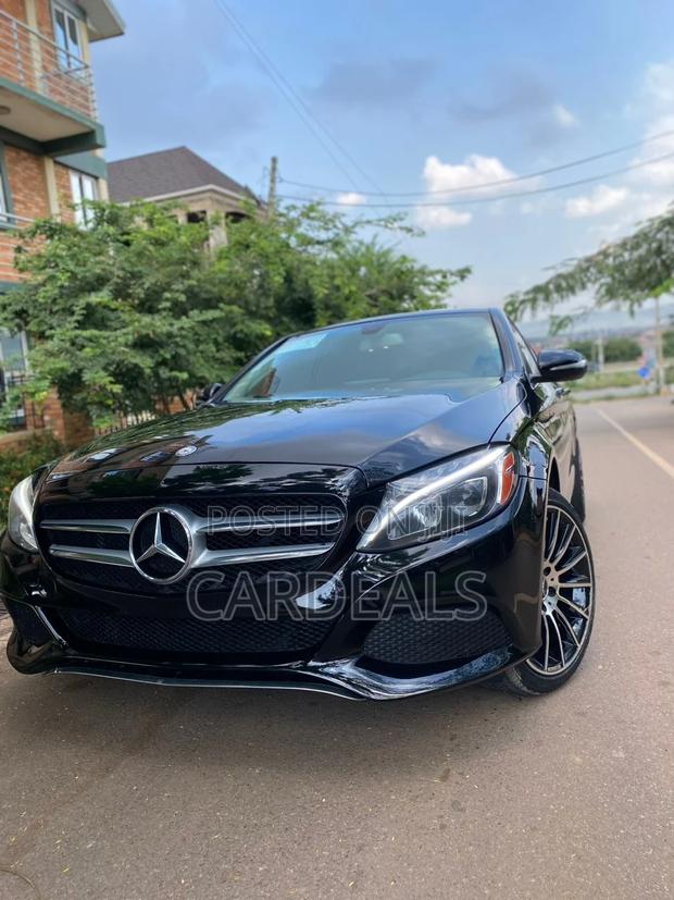 Mercedes-Benz C300 2015 Black