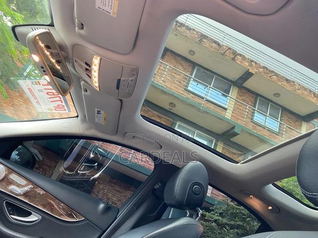 Mercedes-Benz C300 2015 Black