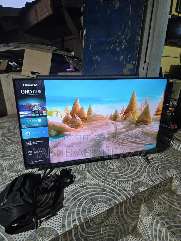43 Inches Smart Digital Satellite Hisense Tv
