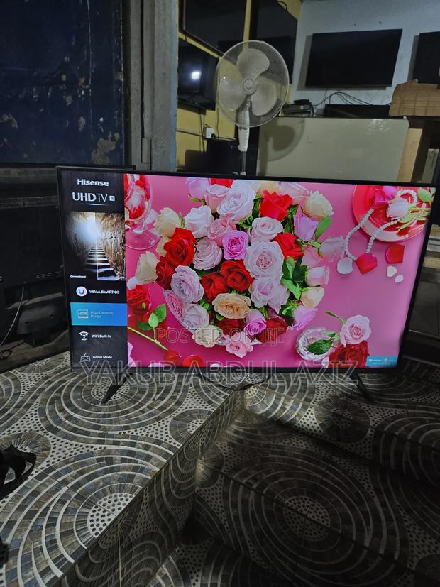 43 Inches Smart Digital Satellite Hisense Tv photo 3