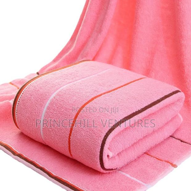 Large Bath Towels - Full Cotton · Photo 3