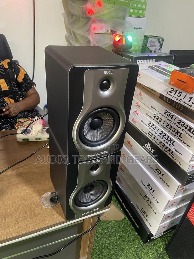 M- Audio Bx5 Carbon Studio Monitor photo 2