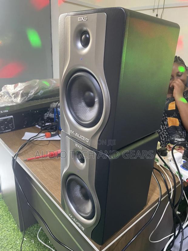 M- Audio Bx5 Carbon Studio Monitor photo 3