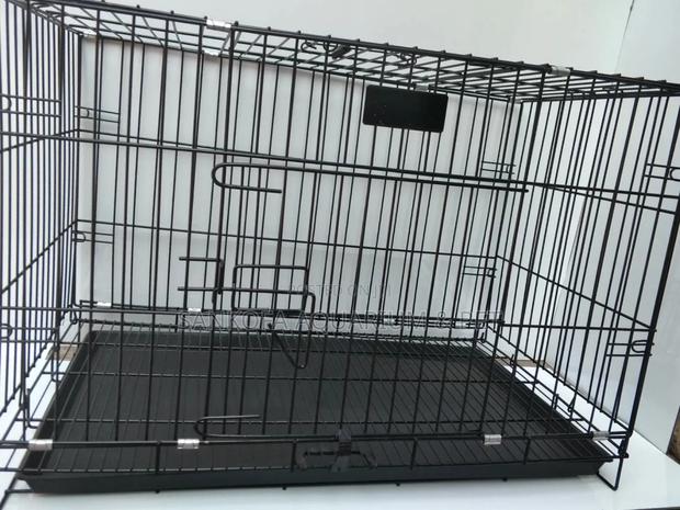 Quality Strong Metallic Dog Cage · Photo 2
