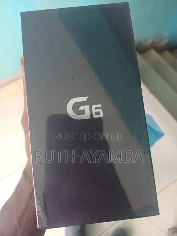 New LG G6 32 GB Black photo 2