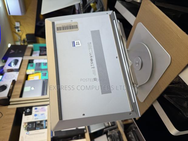 Laptop HP EliteBook 830 G7 16GB Intel Core I5 SSD 256GB photo 3
