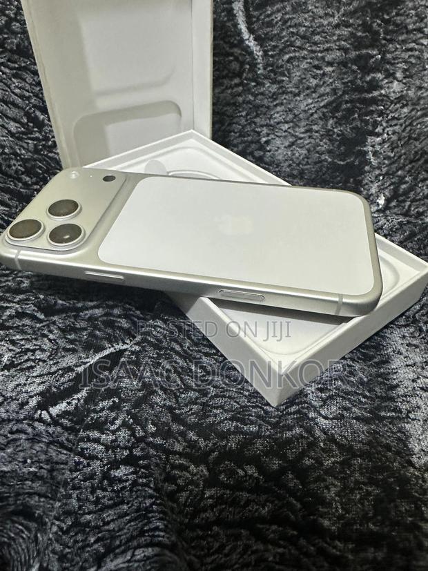 Apple iPhone 17 Pro Max 256 GB Silver