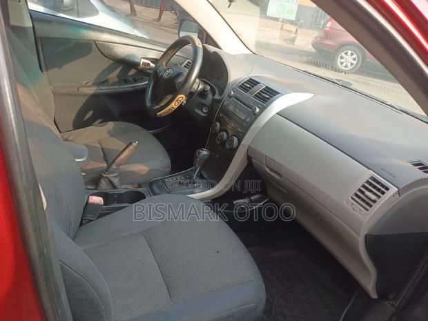 Toyota Corolla 2010 Red