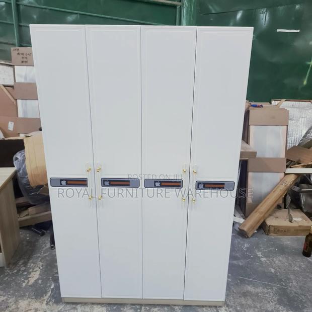 Engineering Wood Top Finish Wardrobe photo 2