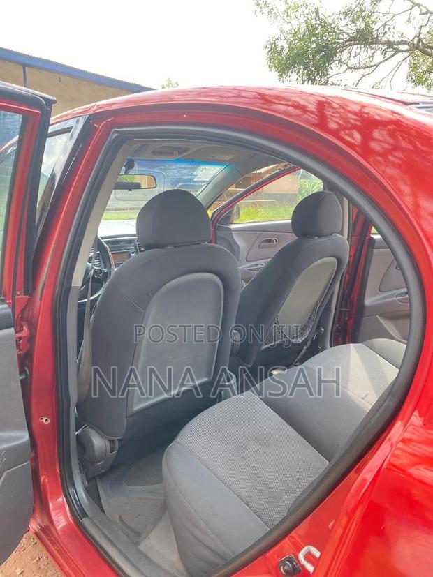 Kia Rio 2010 Red photo 5