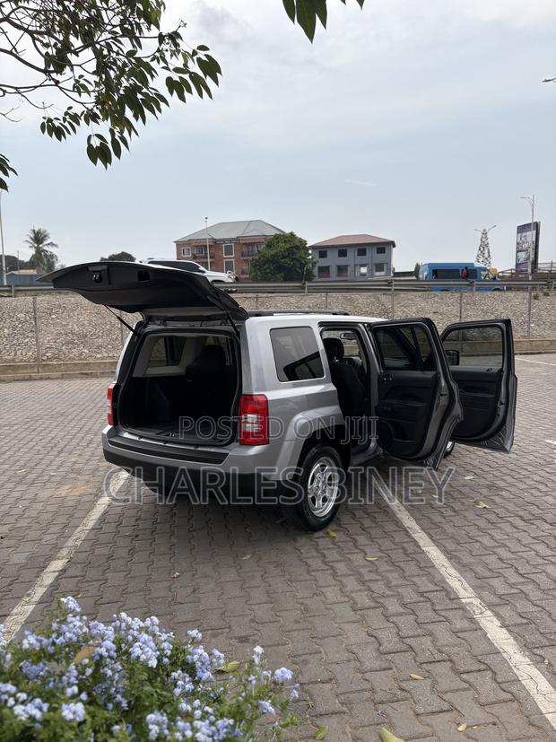 Jeep Patriot Sport FWD 2016 Silver