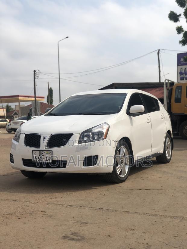 Pontiac Vibe 2010 White