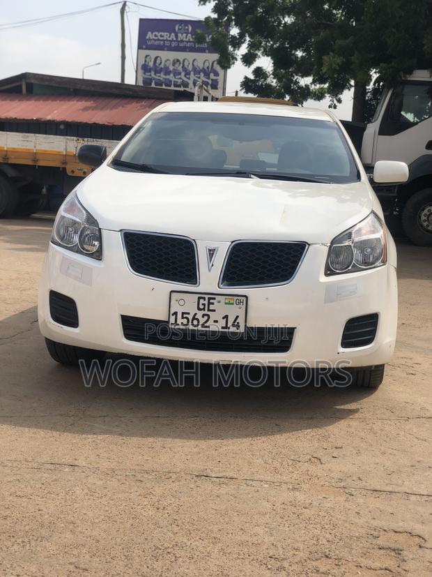 Pontiac Vibe 2010 White