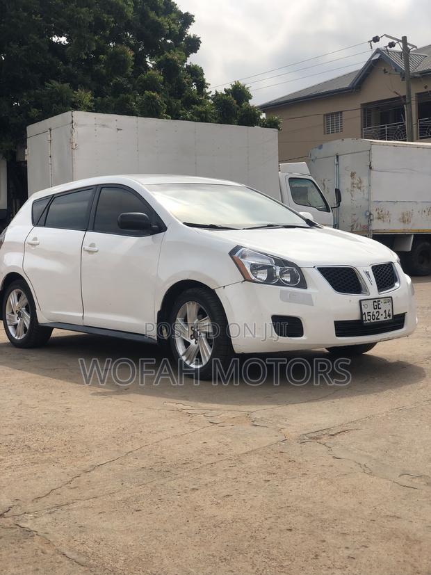 Pontiac Vibe 2010 White