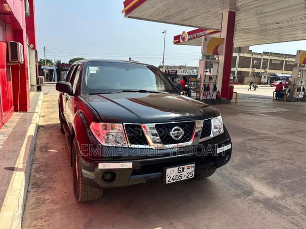 Nissan Navara 2.5 dCi 2009 Black