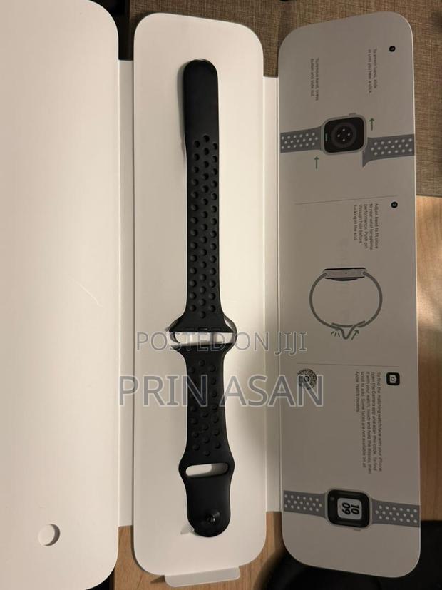 Apple Watch Series 8