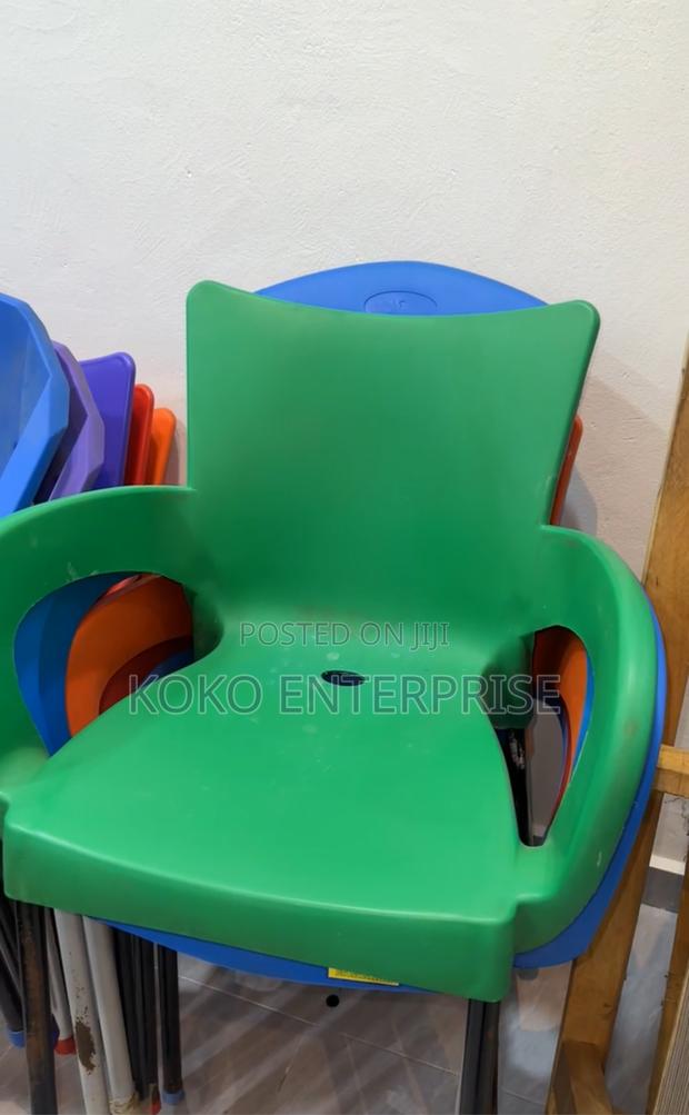 Plastic Chairs photo 2