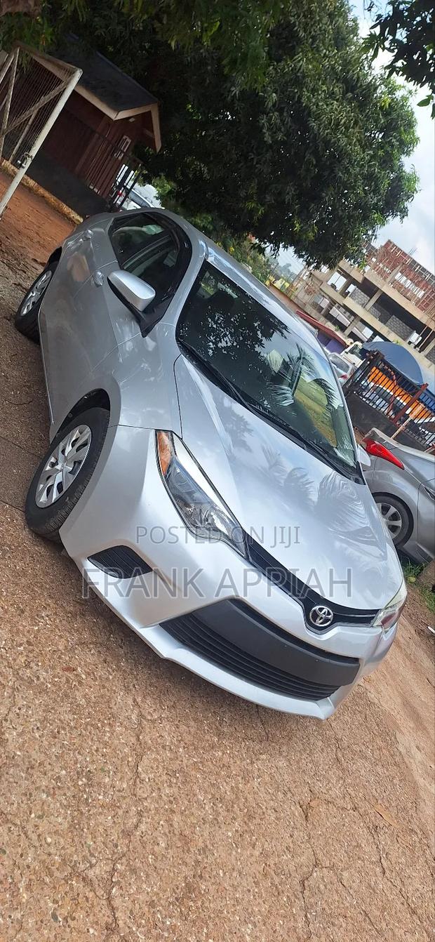 Toyota Corolla L 4dr Sedan (1.8L 4cyl 6M) 2015 Silver