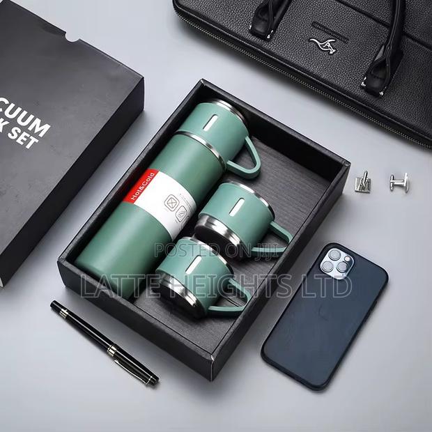 Vacuum Flask photo 2