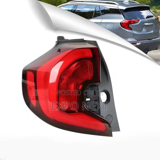 2018-2021 Gmc Terrain Sl/Sle/Slt Outer Led Halogen Tail Light Pair photo 3