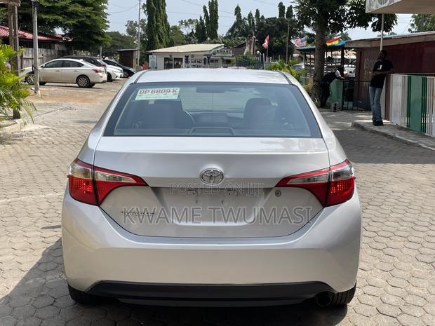 Toyota Corolla 2016 Silver