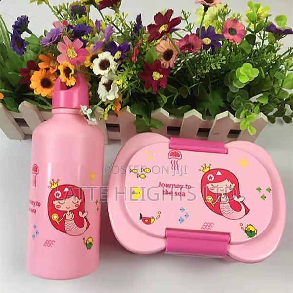 Lunch Box and Bottle photo 2