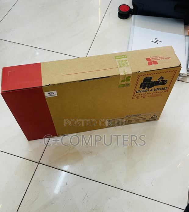 New Laptop Lenovo ThinkPad X1 Carbon 32GB Intel Core I7 SSD 1T photo 3