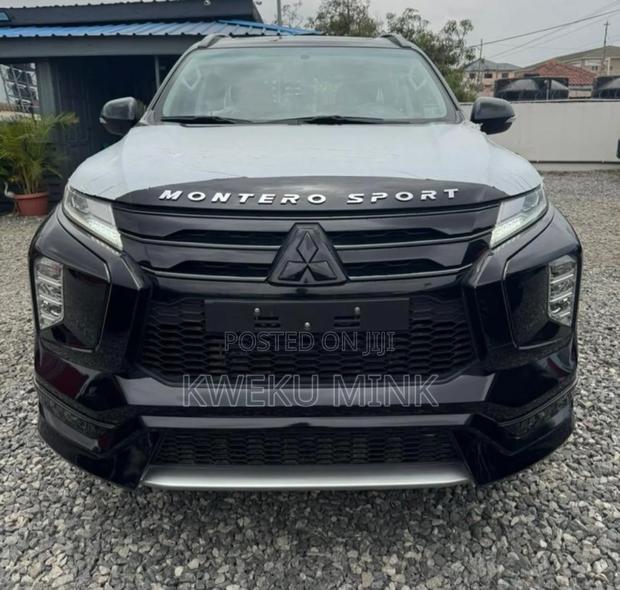 New Mitsubishi Pajero 2023 Black