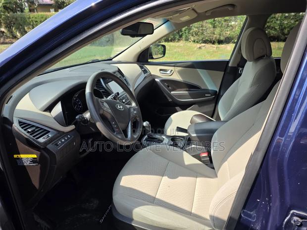 Hyundai Santa Fe SE AWD 2016 Blue