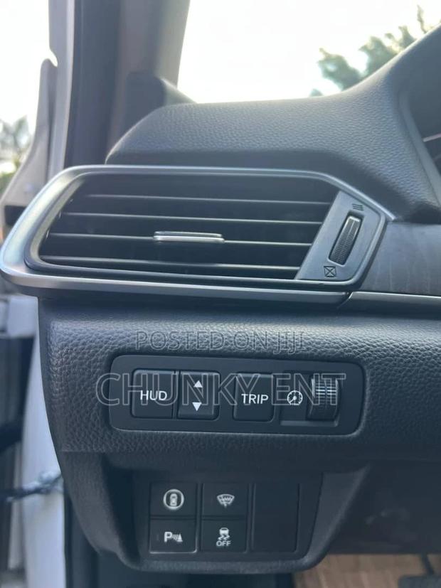 Honda Accord Touring 2018 White