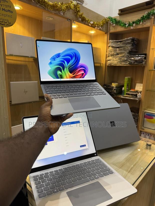 New Microsoft Surface Laptop 16GB Qualcomm Snapdragon X Plus SSD 512GB photo 2