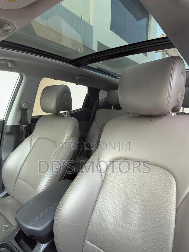 Hyundai Santa Fe 2015 White