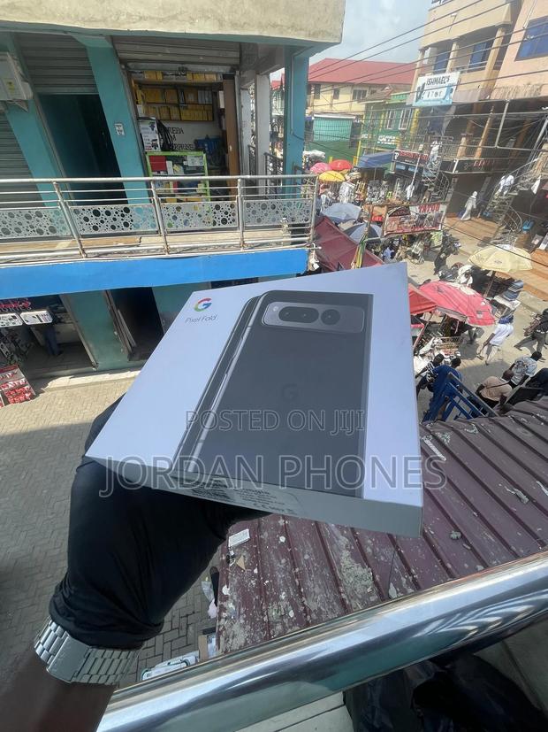 New Google Pixel Fold 256 GB Black photo 2