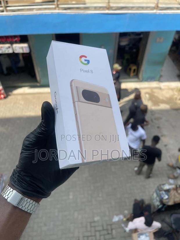 New Google Pixel 8 128 GB Gold photo 2