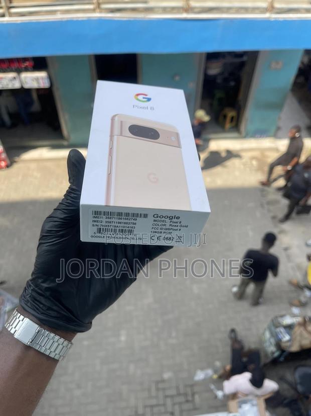 New Google Pixel 8 128 GB Gold photo 2